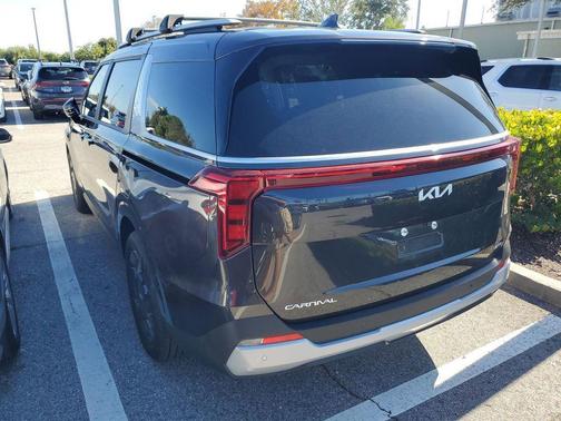 2025 Kia Carnival Hybrid EX