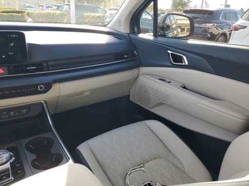 2025 Kia Carnival Hybrid EX