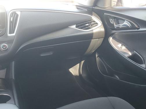 2021 Chevrolet Malibu RS