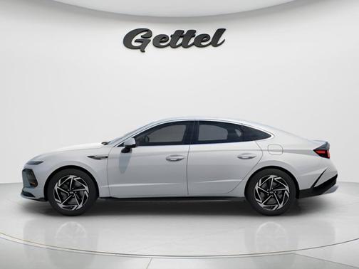 2026 Hyundai SONATA SEL