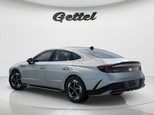 Aero Silver 2026 Hyundai SONATA SEL