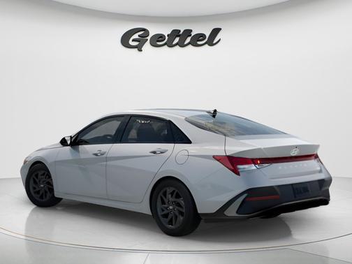 2026 Hyundai ELANTRA HEV Blue