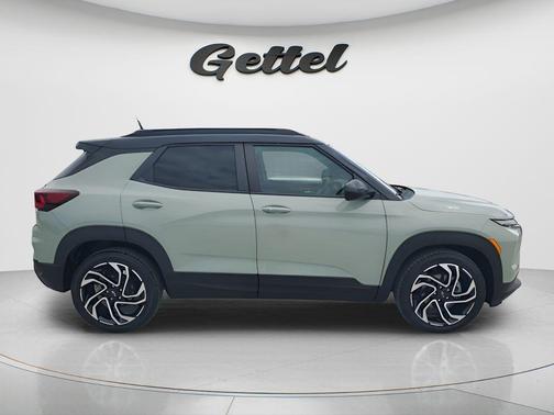 Cacti Green 2024 Chevrolet Trailblazer RS