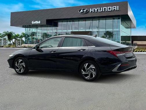 2025 Hyundai ELANTRA HEV Limited