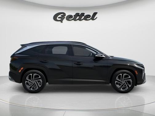 Phantom Black 2026 Hyundai TUCSON Limited