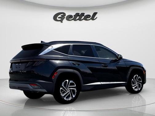 Phantom Black 2026 Hyundai TUCSON Limited