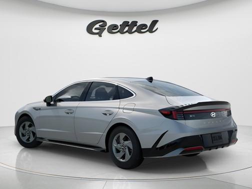Aero Silver 2026 Hyundai SONATA SE