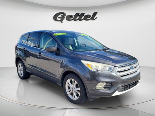 Magnetic Metallic 2019 Ford Escape SE