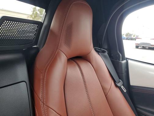 2023 Mazda MX-5 Miata Grand Touring