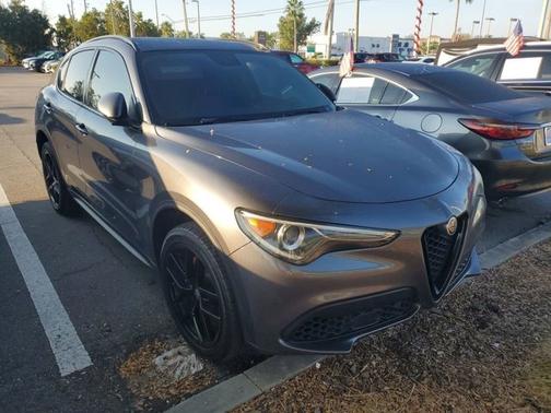 2019 Alfa Romeo Stelvio Sport
