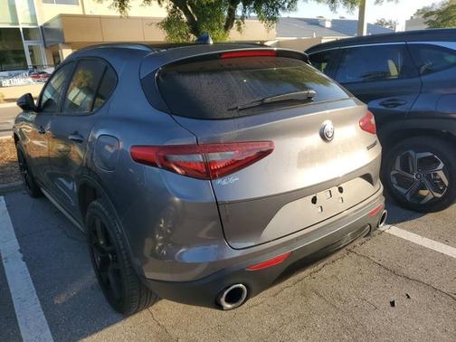 2019 Alfa Romeo Stelvio Sport