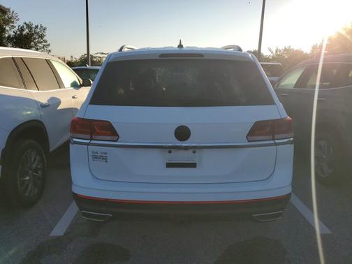 2023 Volkswagen Atlas 3.6L SE w/Technology