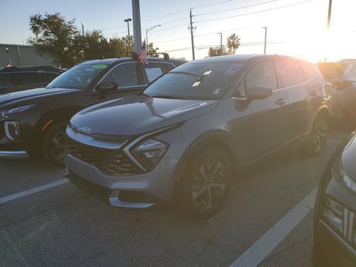 2023 Kia Sportage EX
