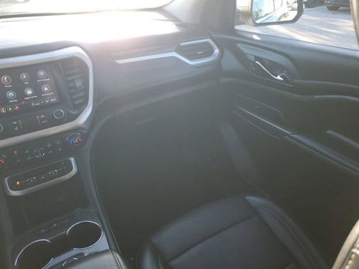 2023 GMC Acadia FWD SLT