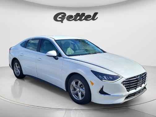 Quartz White 2020 Hyundai SONATA SE