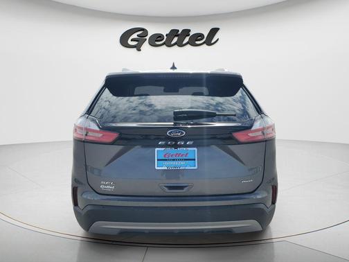 CARBONIZED GRAY 2022 Ford Edge SEL