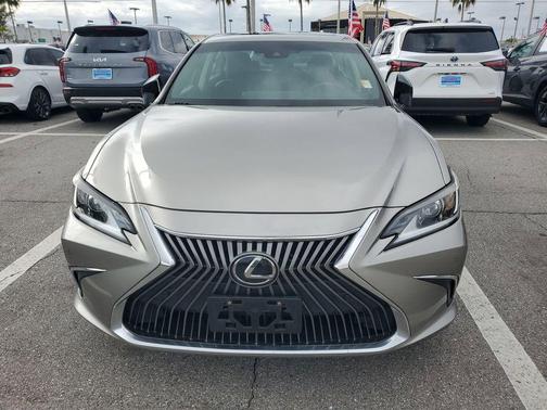 2020 Lexus ES 350 Base