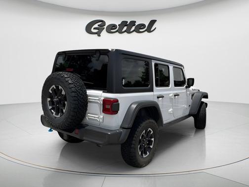 Bright White Clearcoat 2024 Jeep Wrangler 4xe Rubicon