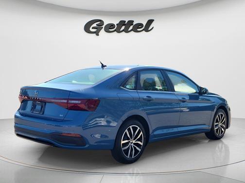 Monterey Blue Pearl 2026 Volkswagen Jetta 1.4T SE