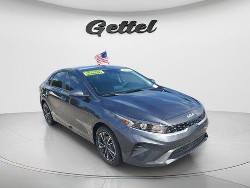 Gravity Gray 2023 Kia Forte LXS