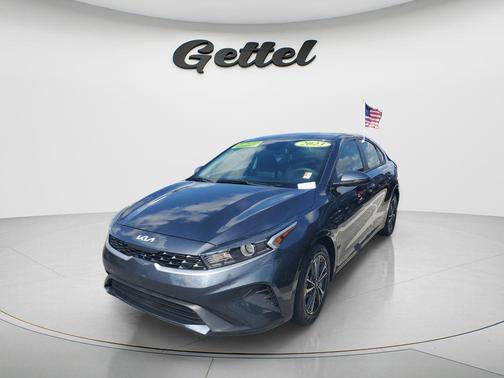 Gravity Gray 2023 Kia Forte LXS