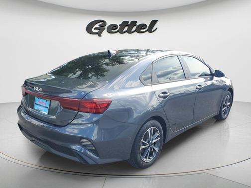 Gravity Gray 2023 Kia Forte LXS