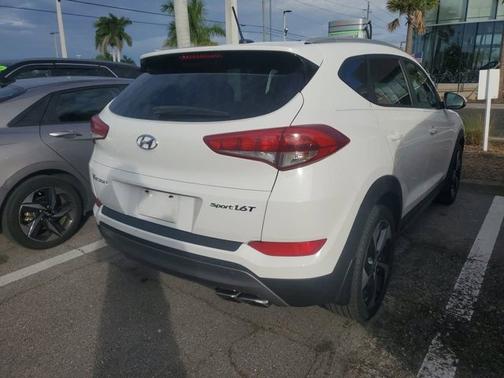 2016 Hyundai TUCSON Sport