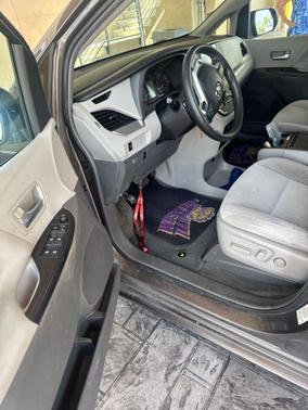 Predawn Gray Mica 2015 Toyota Sienna LE