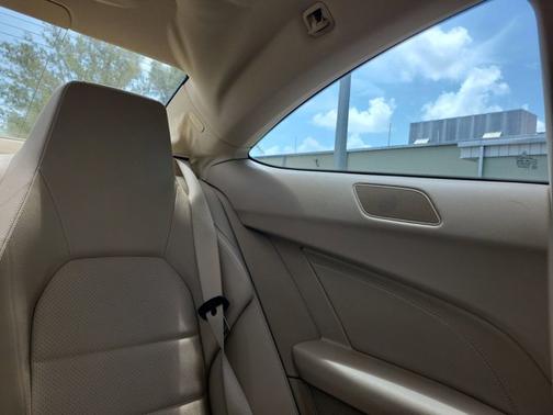 2013 Mercedes-Benz C-Class C250