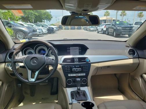 2013 Mercedes-Benz C-Class C250