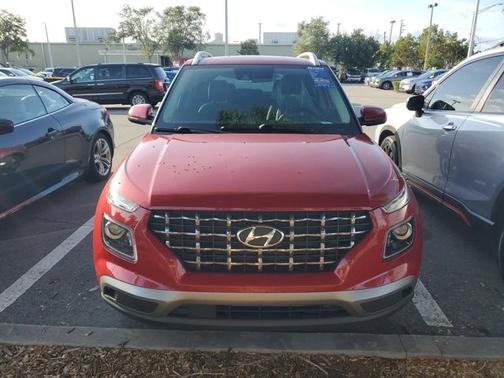 2022 Hyundai VENUE Limited