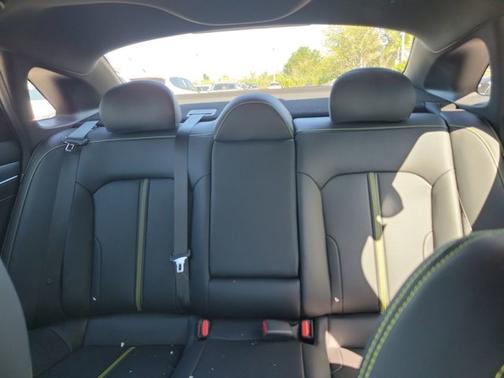 2025 Kia K5 GT