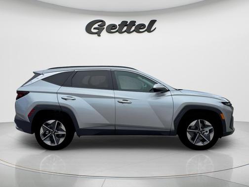 Shimmering Silver 2026 Hyundai TUCSON SEL