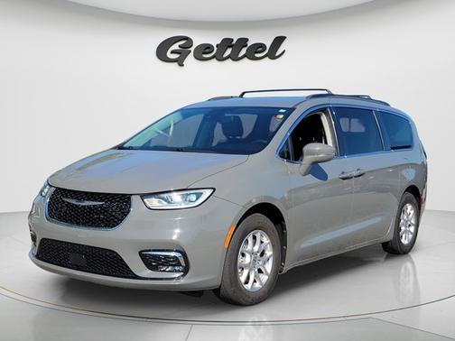 Ceramic Gray Clearcoat 2022 Chrysler Pacifica Touring L