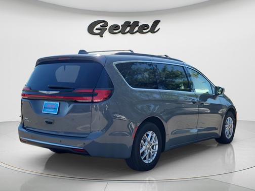 Ceramic Gray Clearcoat 2022 Chrysler Pacifica Touring L