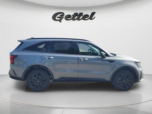 Everlasting Silver 2023 Kia Sorento SX