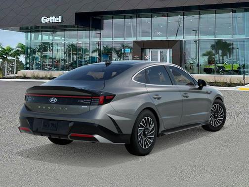 2025 Hyundai SONATA Hybrid Limited
