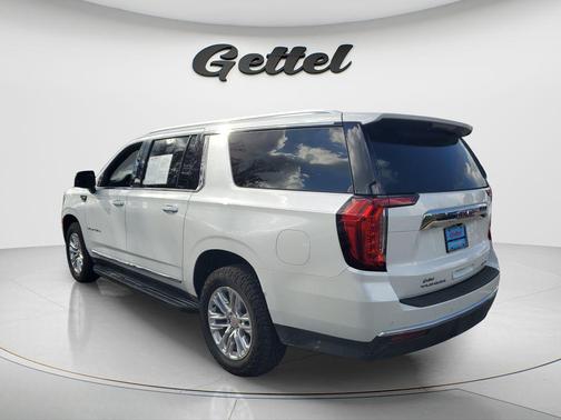 2023 GMC Yukon XL SLT