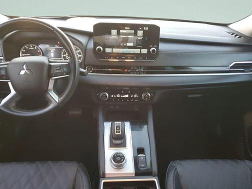 2022 Mitsubishi Outlander SEL 2.5 2WD