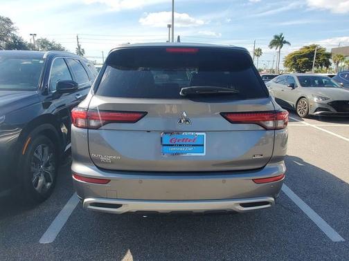 2022 Mitsubishi Outlander SEL 2.5 2WD