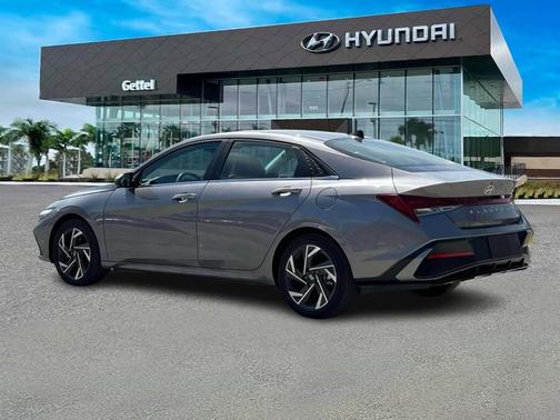 2025 Hyundai ELANTRA HEV Limited