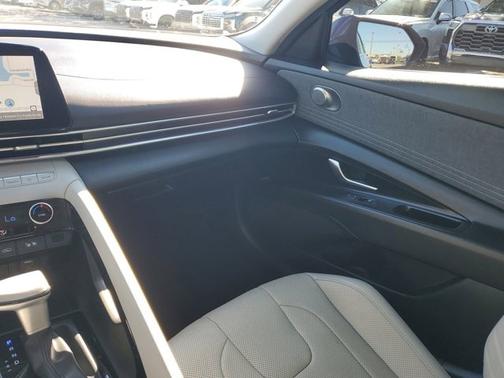 2023 Hyundai ELANTRA HEV Limited