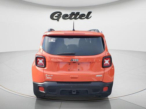 Omaha Orange 2018 Jeep Renegade Latitude