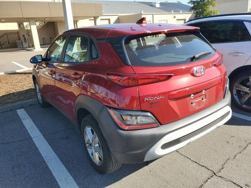 2023 Hyundai KONA SE
