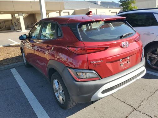 2023 Hyundai KONA SE