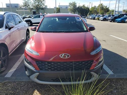 2023 Hyundai KONA SE