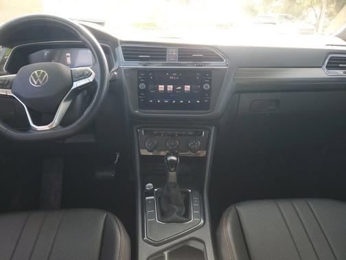 2024 Volkswagen Tiguan 2.0T Wolfsburg Edition
