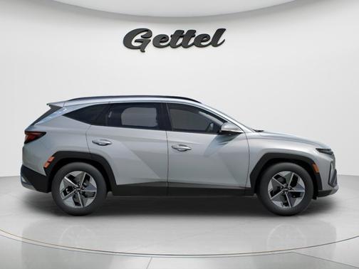 Shimmering Silver 2026 Hyundai TUCSON SEL