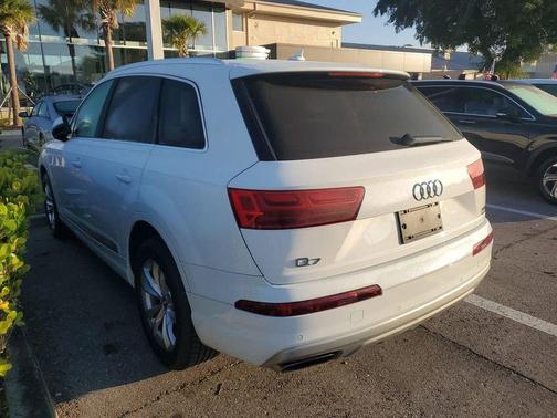 2018 Audi Q7 3.0T Premium Plus