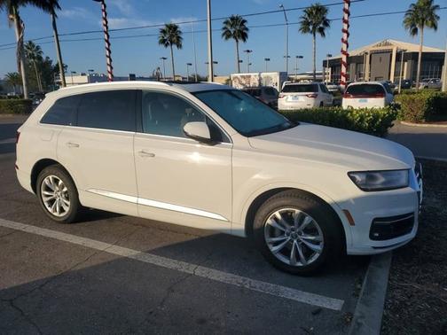 2018 Audi Q7 3.0T Premium Plus